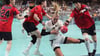 Deutschlands Handballerinnen tun sich gegen Südkorea extrem schwer.