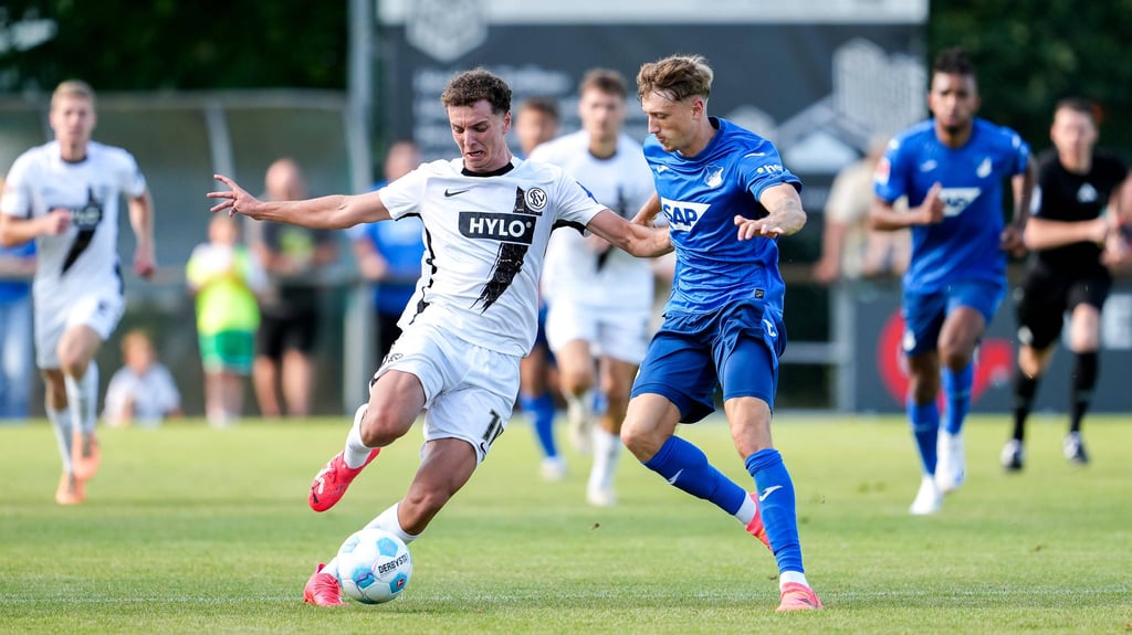 Das Testspiel gegen 1899 Hoffenheim ging für die SV Elversberg zwar verloren, die Leistung hat dabei aber dennoch weitgehend gestimmt.