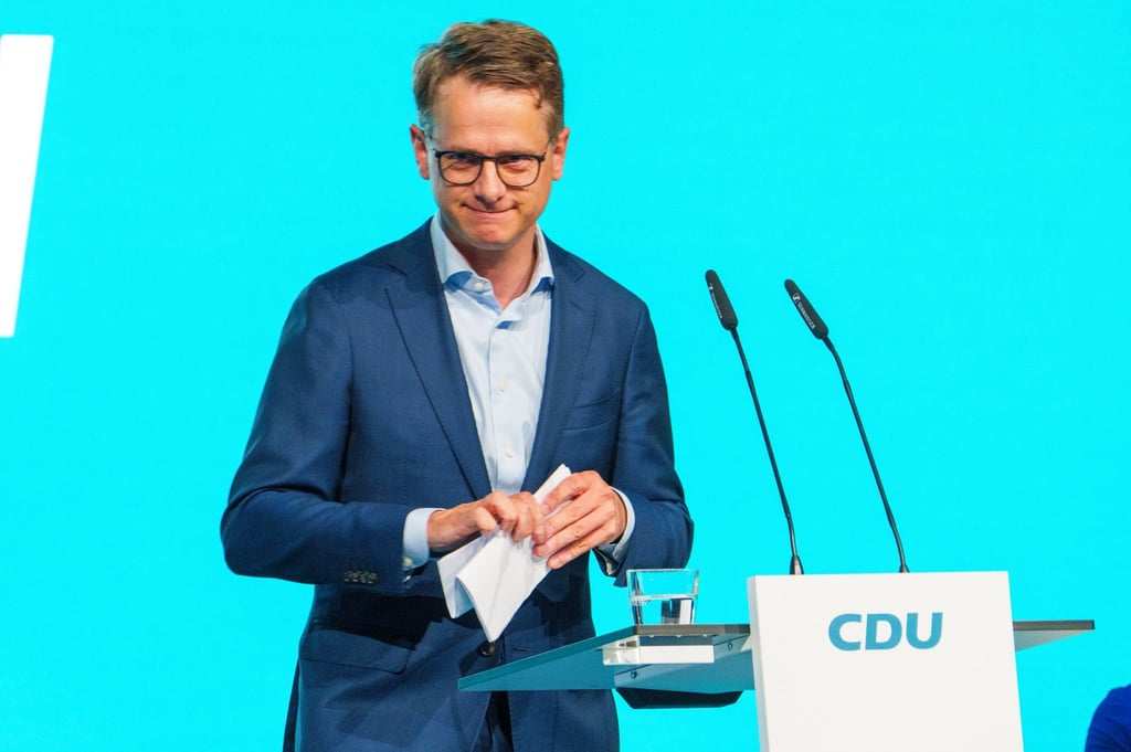 CDU-Generalsekretär Linnemann würde Arbeitsunwilligen das Bürgergeld auch ganz streichen. (Archiv-Foto)
