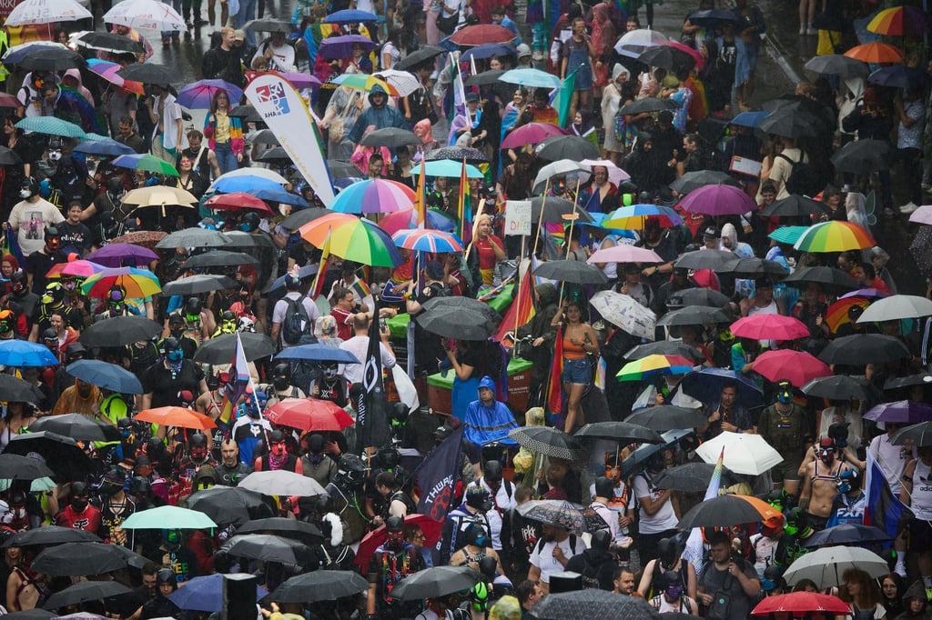 Rechte queerer Menschen Berliner CSD mit politischen Forderungen