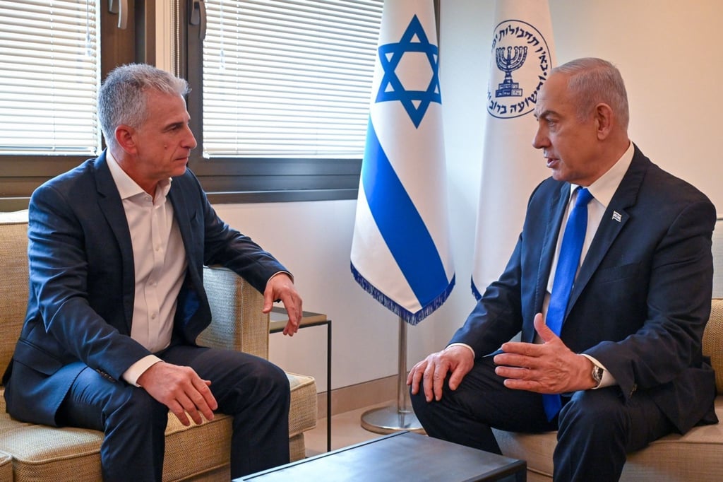 Mossad-Chef Barnea trifft Israels Regierungschef Netanjahu (Archivbild)