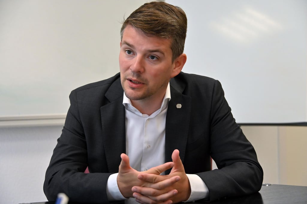 FDP-Politiker Marcus Faber im Interview: "Was wäre, wenn Russland – mittelfristig – entscheidet, zum Beispiel in ein paar estnische Dörfer einzumarschieren? Das halte ich aktuell für das gefährlichste Szenario."