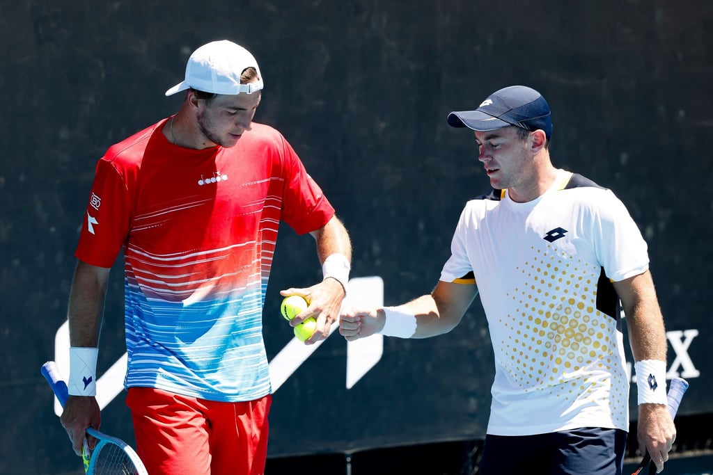 Jan-Lennard Struff und Dominik Koepfer überraschen zum Auftakt des olympischen Doppel-Wettbewerbs.