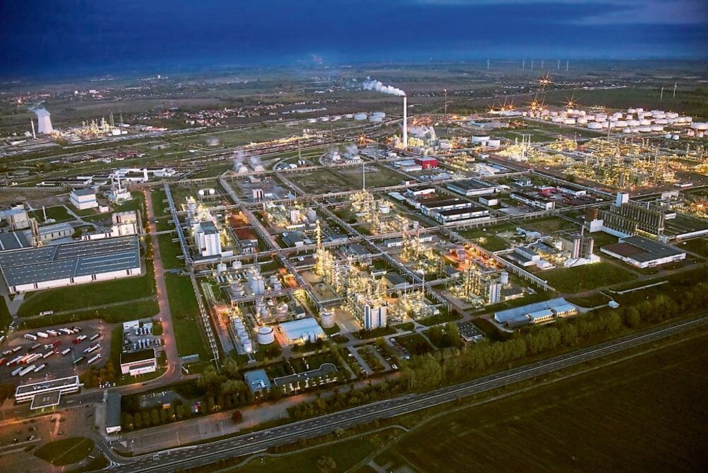 Am Chemiestandort Leuna sind die Produktionskapazitäten wieder zu mehr als 80 Prozent ausgelastet.