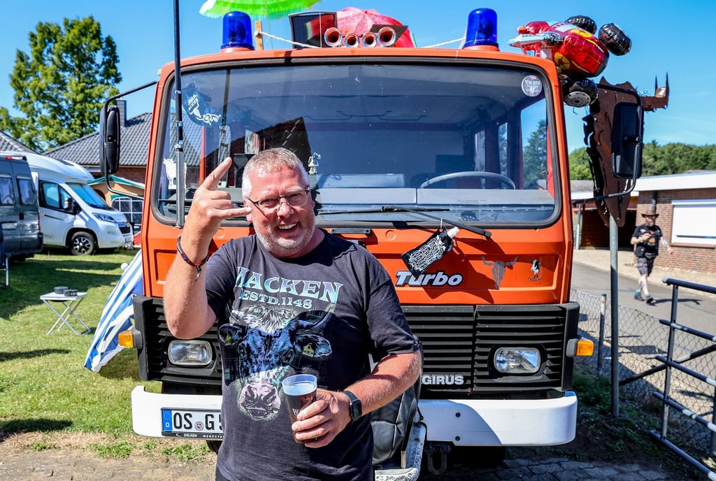 Martin ist mit dem Feuerwehr-Wagen nach Wacken gereist.