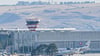 Am Flughafen Ankara landeten Flugzeuge, die vermutlich aus Russland kommende Gefangene transportierten.