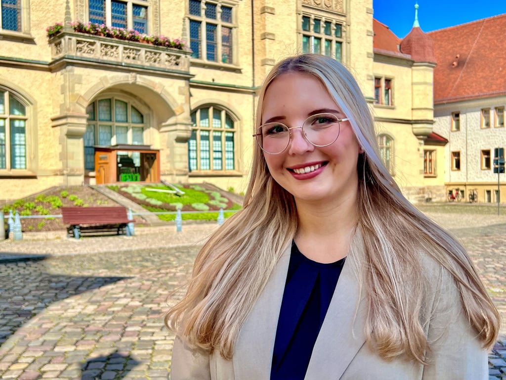 Vanessa Gruschka ist mit 20 Bernburgs jüngste Stadträtin.