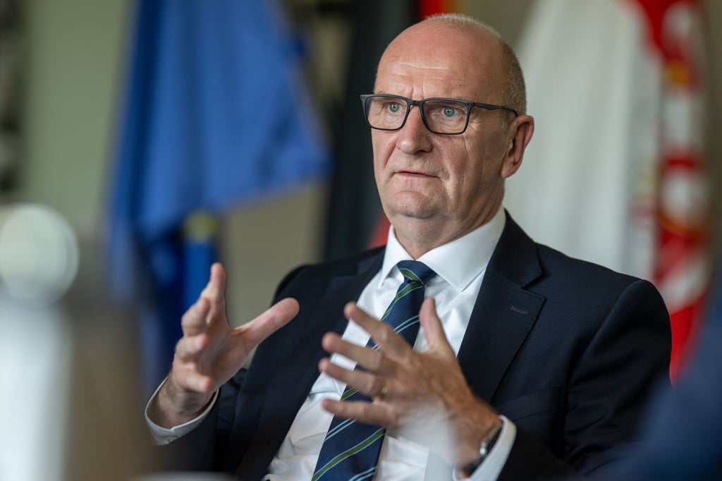 Will Senioren stärker unterstützen: Brandenburgs Dietmar Woidke (Archivbild).