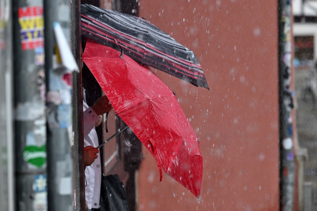 In Thürigen ist es regnerisch. Bis zu 70 Liter Regen pro Quadratmeter kann es örtlich geben. (Archivbild)