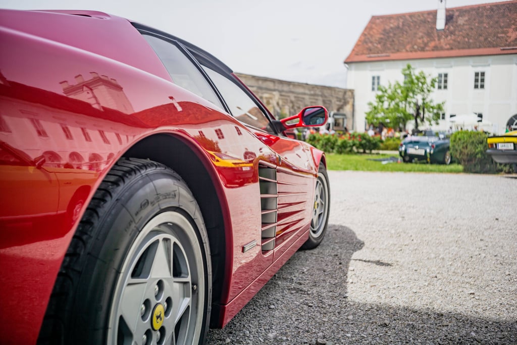 Unfall mit Ferrari auf der B80 zwischen Bennstedt und Langenbogen