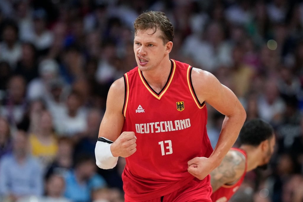 Die deutschen Basketballer haben die Vorrunde mit einer Gala abgeschlossen.