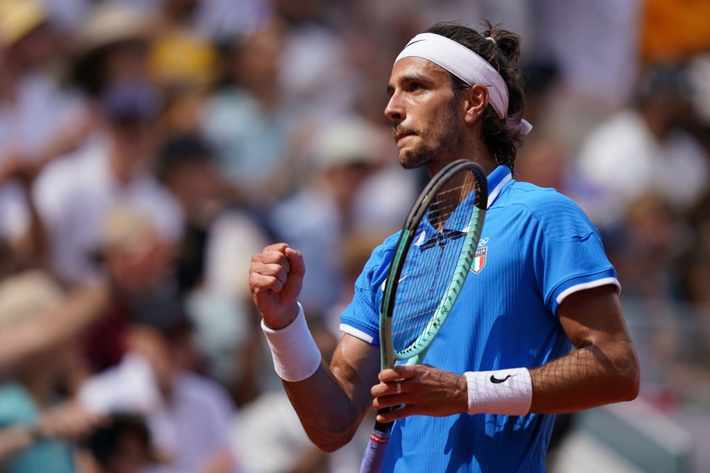 Lorenzo Musetti bezwang im Viertelfinale der Sommerspiele den Hamburger Alexander Zverev.