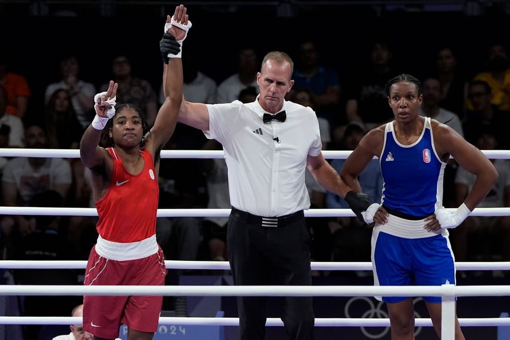 Sie hat es geschaft: Boxerin Ngamba holt die erste Olympia-Medaille für das Flüchtlingsteam.