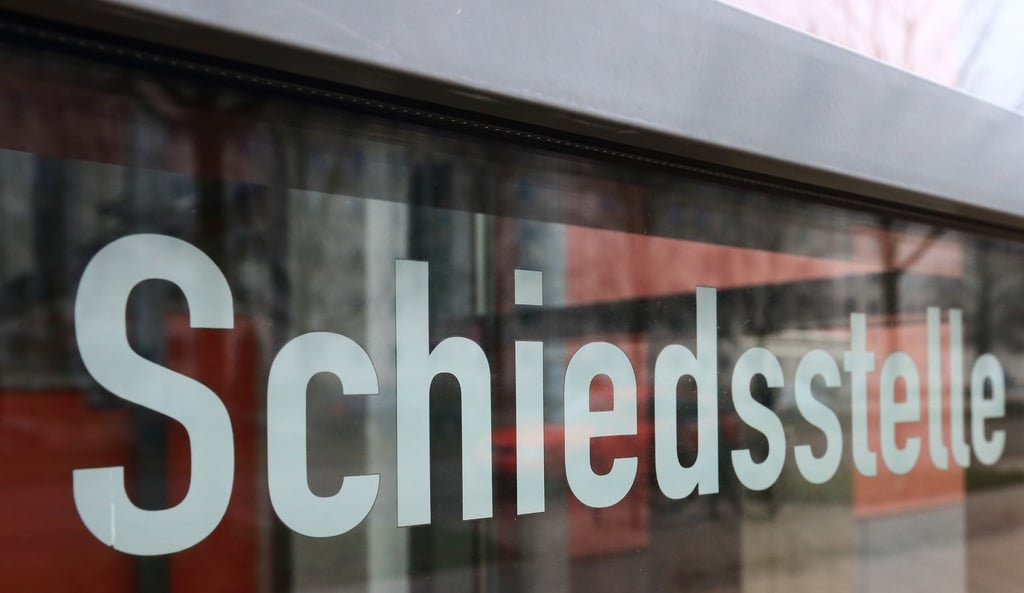 Die Zahl der Schiedsleute ist in Niedersachsen leicht gesunken. (Symbolbild)