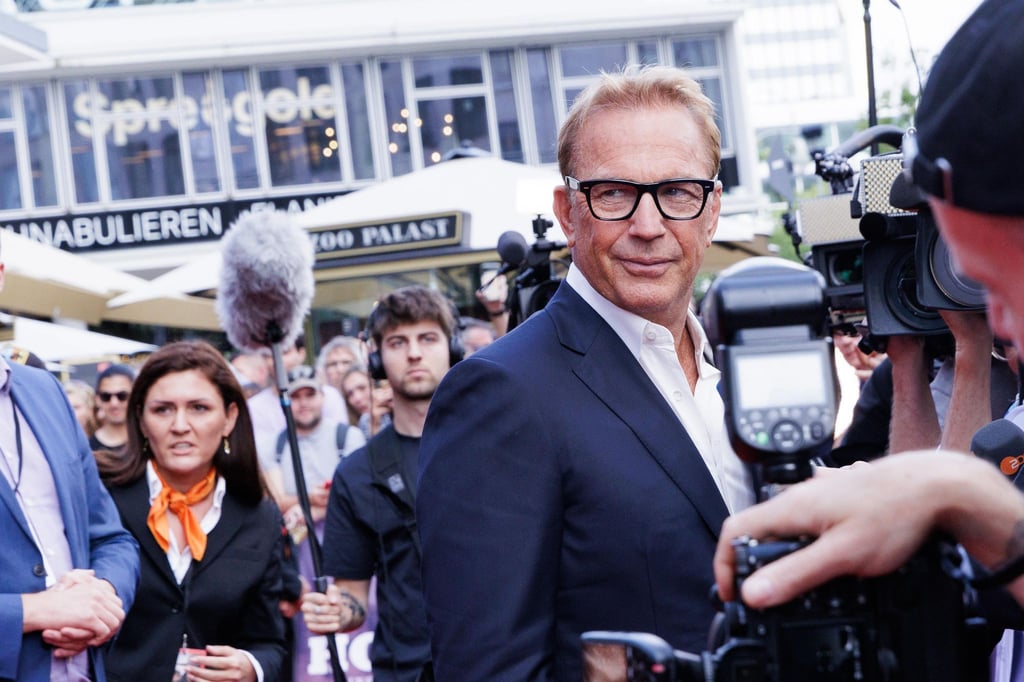 Kevin Costner ist Regisseur und Hauptdarsteller von „Horizon“.