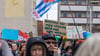 Eine Demonstration in der Lausitz-Stadt Forst gegen Rassismus im Februar 2024. (Archivfoto)