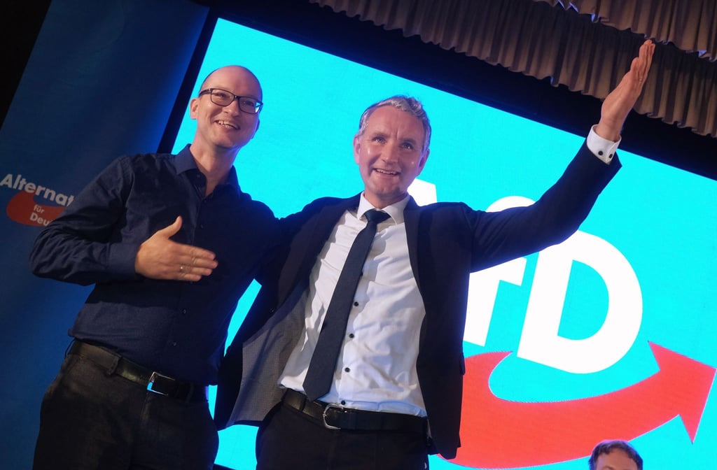 Die beiden AfD-Landessprecher in Thüringen: Stefan Möller (l) und Björn Höcke. (Archivbild)