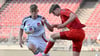 Sturmtalent Julian Kania (l.) verlässt den 1. FC Nürnberg und schließt sich Arminia Bielefeld in der 3. Liga an.