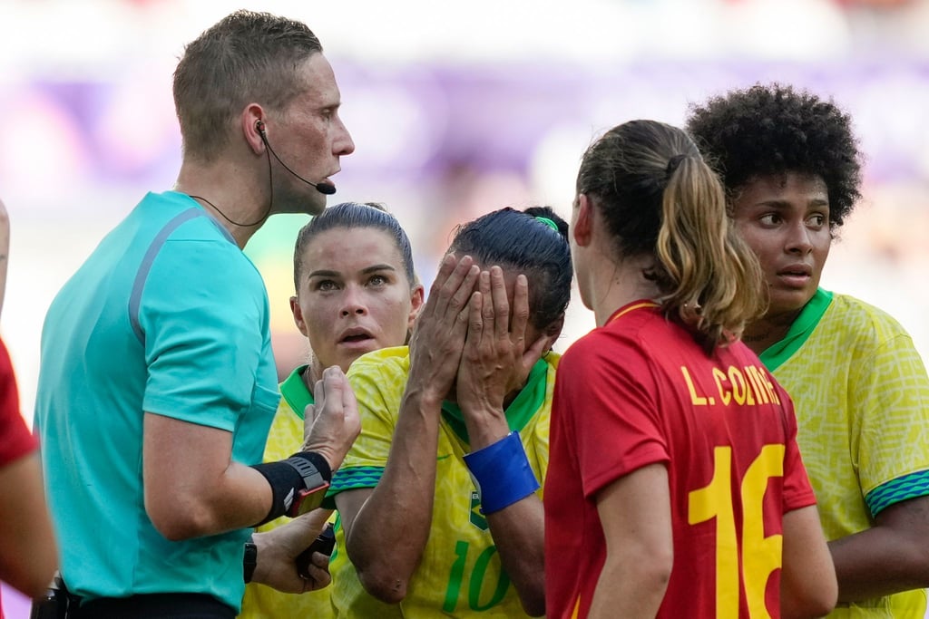 Brasilien spielt sein Olympia-Halbfinale ohne Superstar Marta.