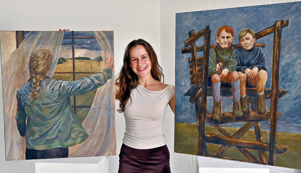 Dieser Tage zeigt Chiara Hofmann ihre Malerei in den Tessnow-Garagen, zwei Wochen später eine Auswahl auf der Messe KUNST/MITTE.