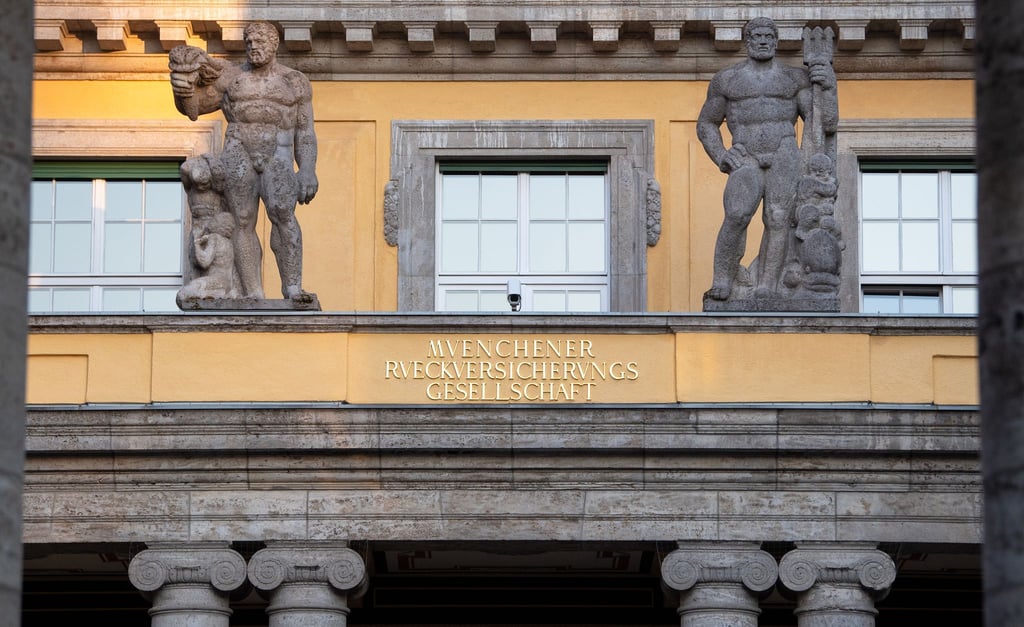Die Munich Re meldet trotz schwacher Konjunktur starke Zahlen.