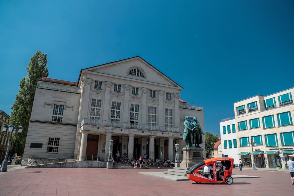 Der Musikdirektor des Deutschen Nationaltheater und der Staatskapelle Weimar, Dominik Beykirch, wird mit dem Ende der Intendanz von Hasko Weber das Haus verlassen. (Archivbild)