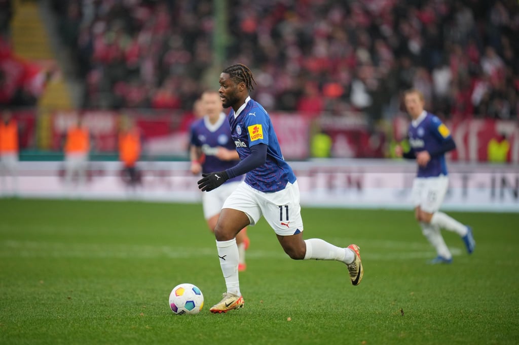 Rückkehr nach nur einem Jahr: Ba-Muaka Simakala wechselt von Holstein Kiel zum VfL Osnabrück.