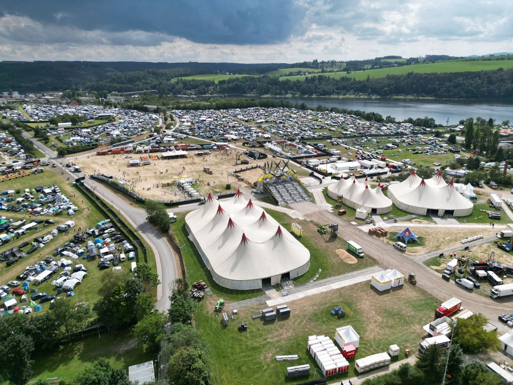 Immer findet die Polizei auch Drogen bei den Besuchern - trotzdem sprechen die Beamten von einem entspannten Festival.
