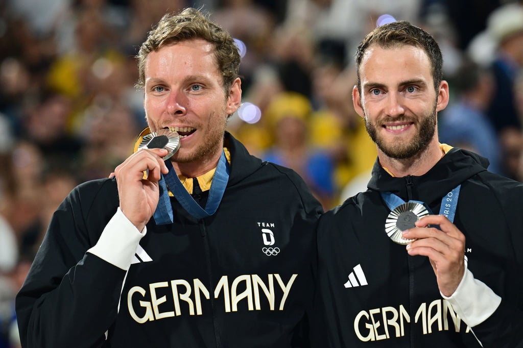 Silber ist der größte Erfolg ihrer Karriere: Nils Ehlers (l.) und Clemens Wickler.