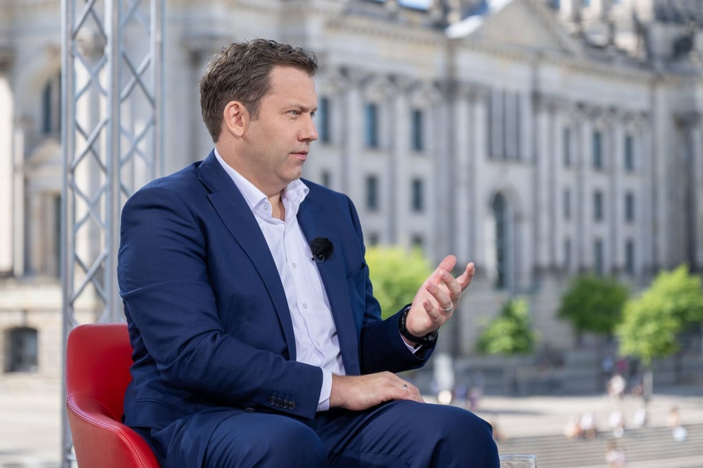 Mahnt beim Haushalt zur Eile: SPD-Chef Lars Klingbeil.