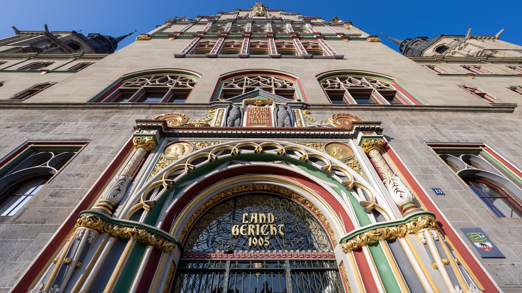 Der Fall wird vor dem Landgericht Halle verhandelt.