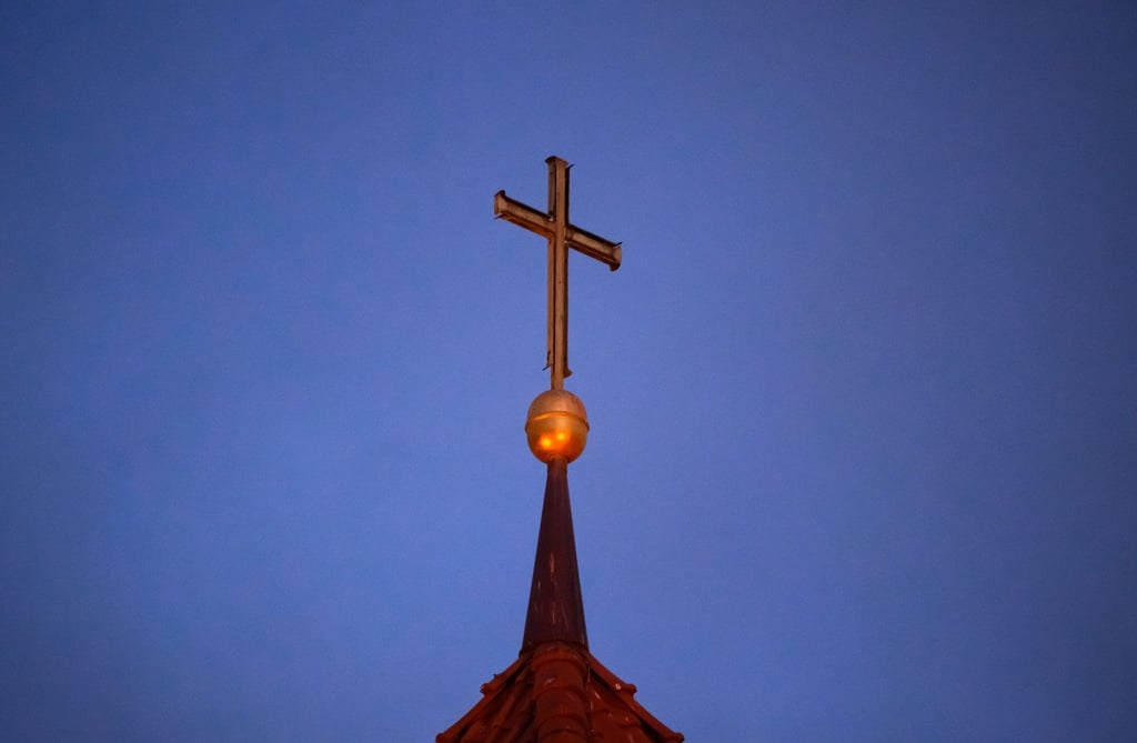 Warum der Mann den Speer aus der Kirche stahl, ist noch unklar. (Symbolbild)