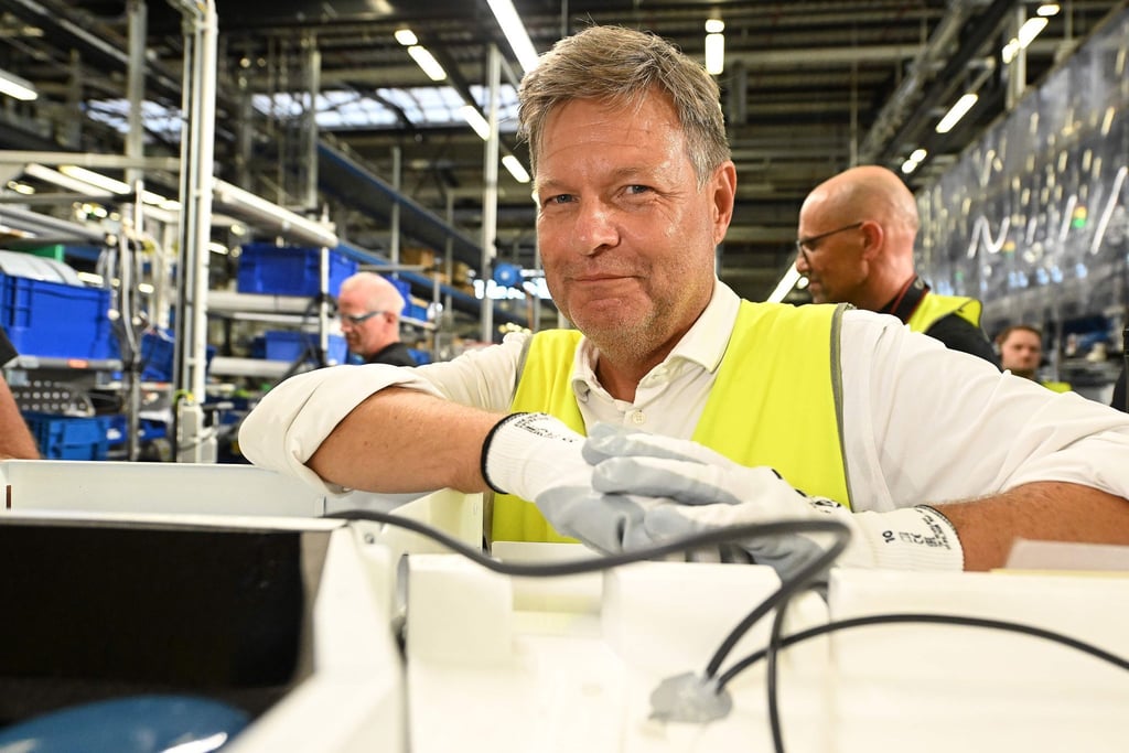 Bundeswirtschaftsminister Robert Habeck (Grüne) ist Fan der Wärmepumpe: „Eine Wärmepumpe spart Geld.“