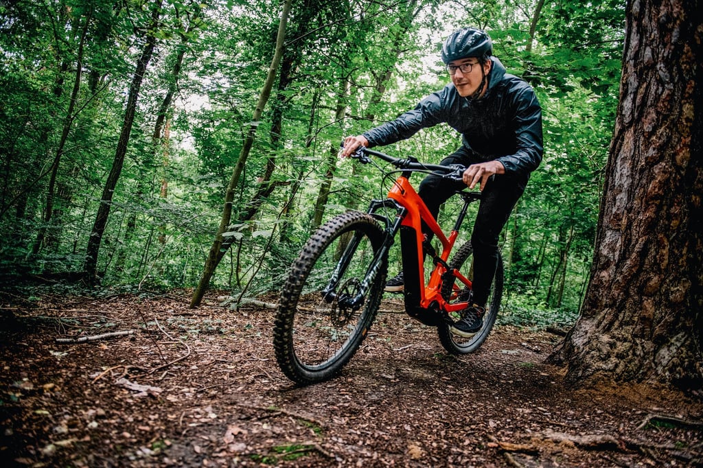 Nicht zu schroff am Hebel ziehen: Beim Mountainbiken ist Bremsgefühl gefragt.