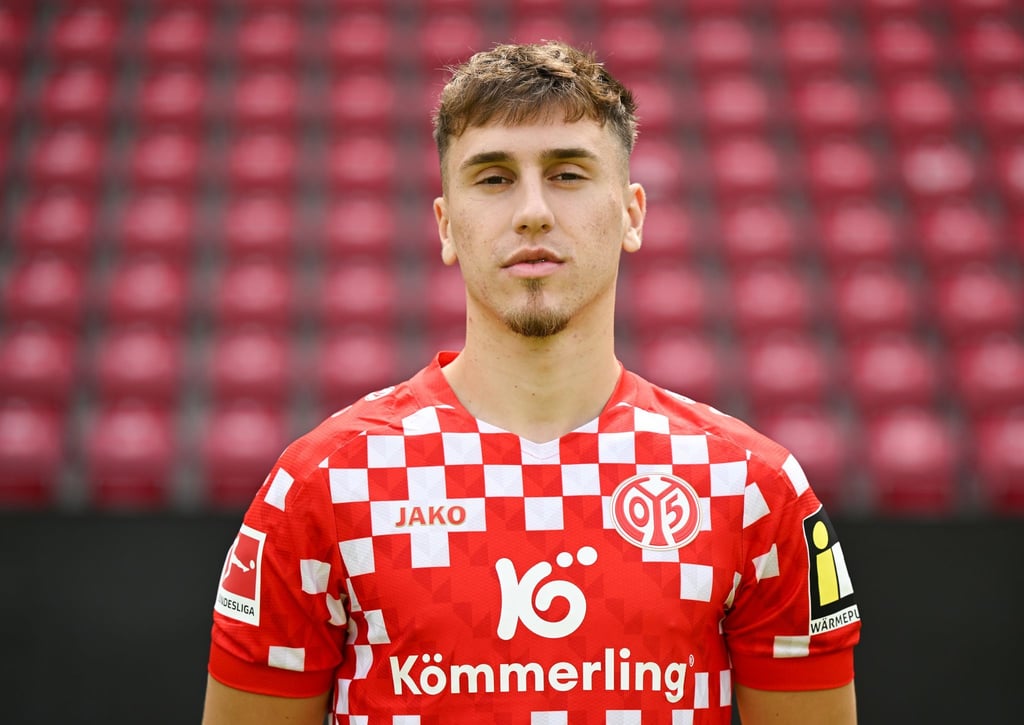 Künftig wird Brajan Gruda nicht mehr im Trikot von Mainz 05 spielen.