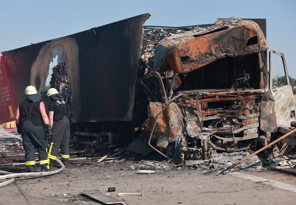 Auf der A2 kam es zu einem tödlichen Unfall zwischen Irxleben und Bornstedt.