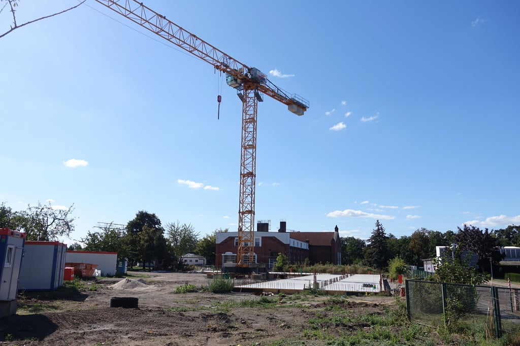 Hier entsteht der Neubau der Firma Heidewasser GmbH in Magdeburg.