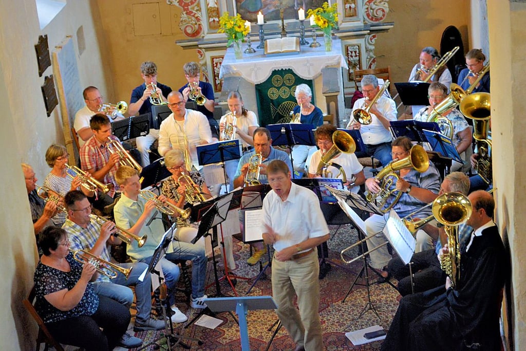 Die Posaunenchöre aus Flessau und Seehausen umrahmten den Pfarrerwechsel mit ihrer Musik.