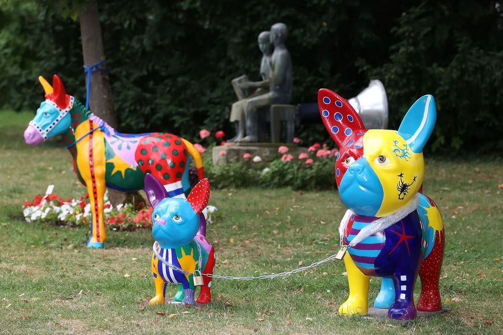 Lucie Albrechts kunterbunte Tierfiguren schmücken schon etliche Gärten.