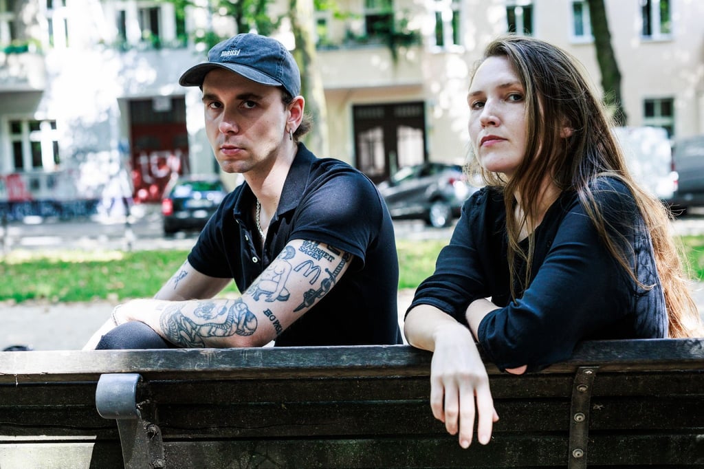 Stella Sommer und Max Gruber alias Drangsal bilden zusammen Die Mausis.