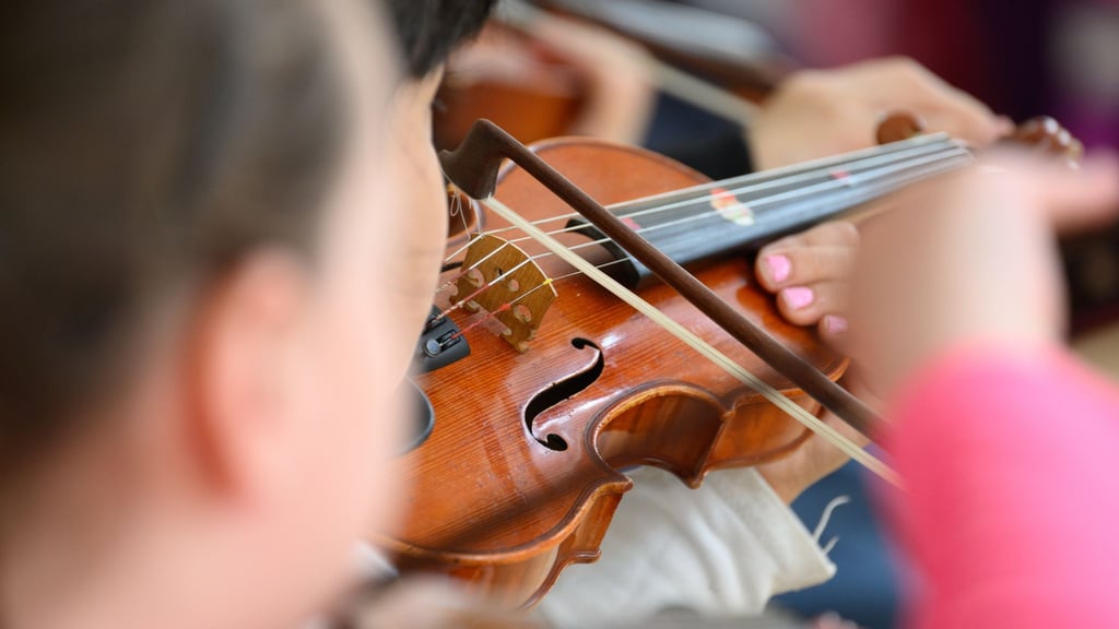 Geige gehört zu den beliebtesten Instrumenten bei den Musikschülern in Sachsen-Anhalt. (Symbolfoto)