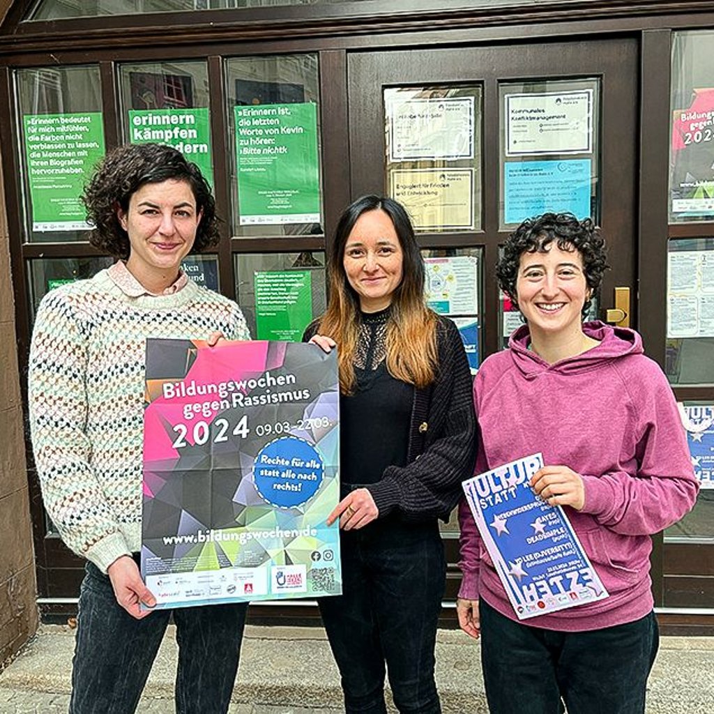 Lena Lehmann, Sarah Sisouphantavong, Amelie Basan sind Teil der AG Bildung 