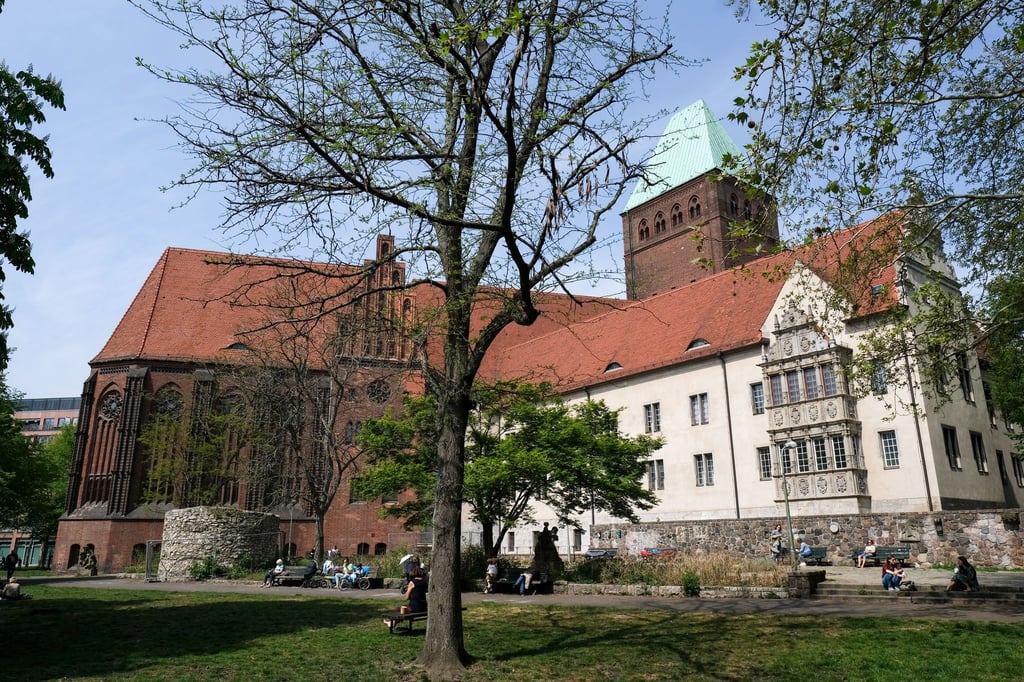 Zum Stadtmuseum Berlin gehören mehrere Standorte, darunter das Märkische Museum in Mitte oder die Berlin-Ausstellung im Humboldt Forum. (Archivbild)