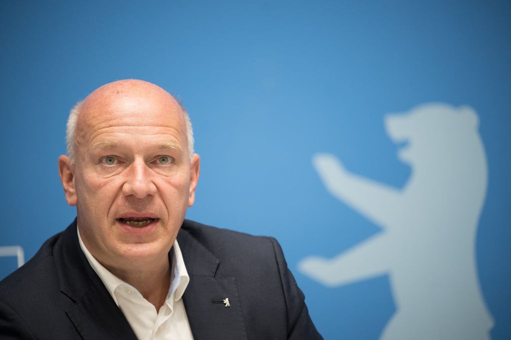 Wegner schaut mit Sorge nach Sachsen und Thüringen