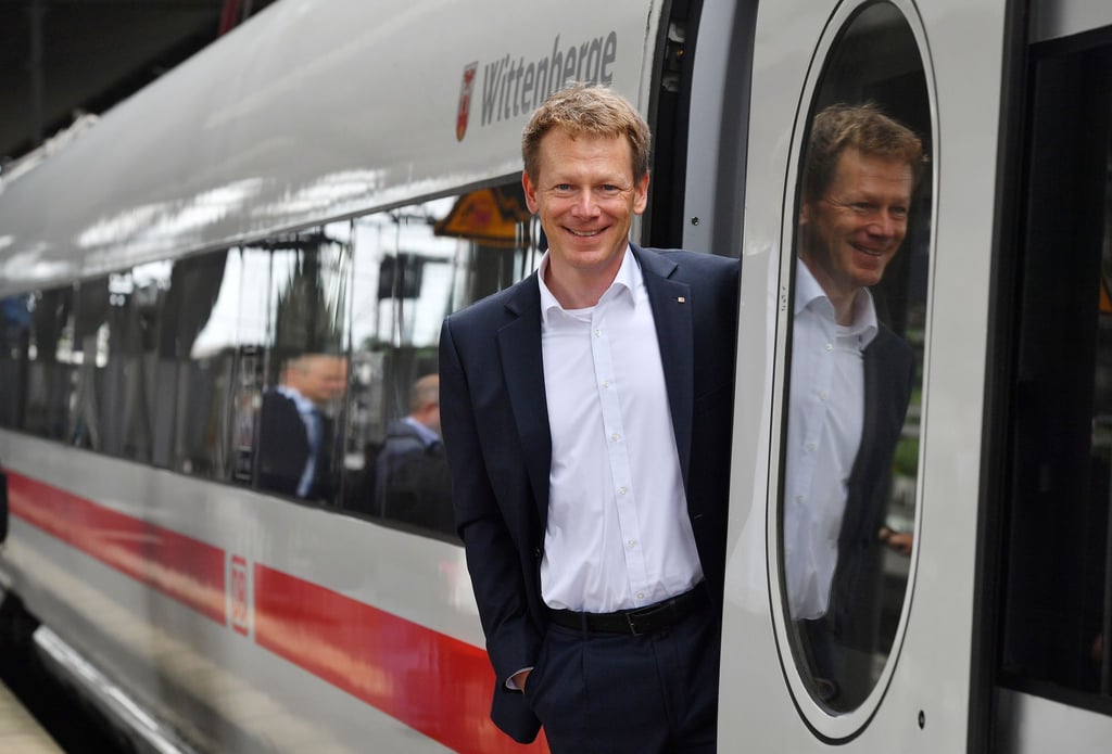 Konzernchef Lutz fährt oft mit der Bahn - aber nicht immer.