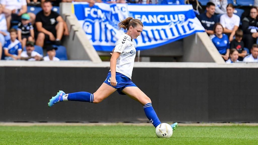 Für Antonia Schulz und die Frauen des 1. FC Magdeburg beginnt am Sonntag die Saison in der Regionalliga Nordost mit dem Heimspiel gegen 1. FFC Erfurt.