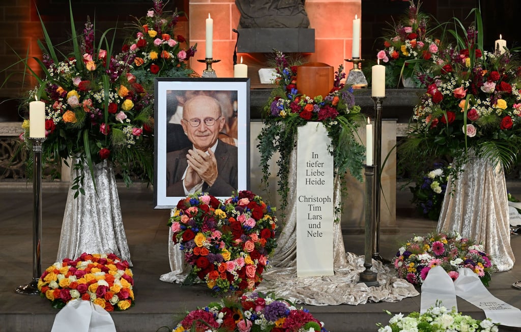 Große Trauerfeier für Willi Lemke im Bremer Dom
