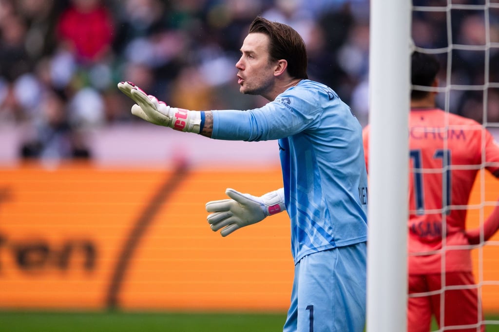 Torhüter Manel Riemann hat den VfL Bochum verklagt und hofft auf eine Teilnahme am Profi-Training.