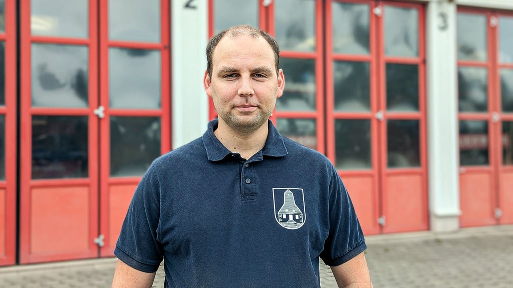 Christian Steinhübl, Mitglied der Freiwilligen Feuerwehr Bad Dürrenberg, wurde für sein Engagement von der Landesregierung geehrt.