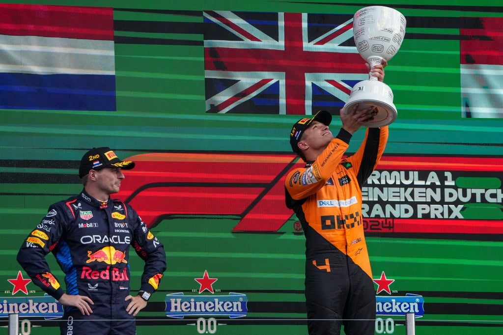 Max Verstappen gibt sich Lando Norris geschlagen.